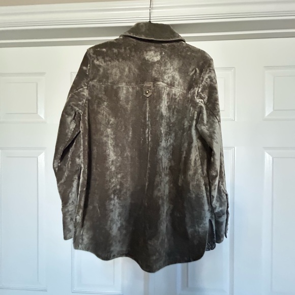 Anthropologie Velvet Shacket,  Army Green, NWOT, size Medium - Picture 7 of 8
